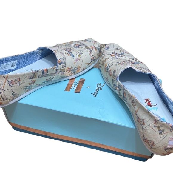 Disney x TOMS Classic Taupe Gus and Jaq Printed Canvas 7.5 Limited Edition RARE - Picture 8 of 9